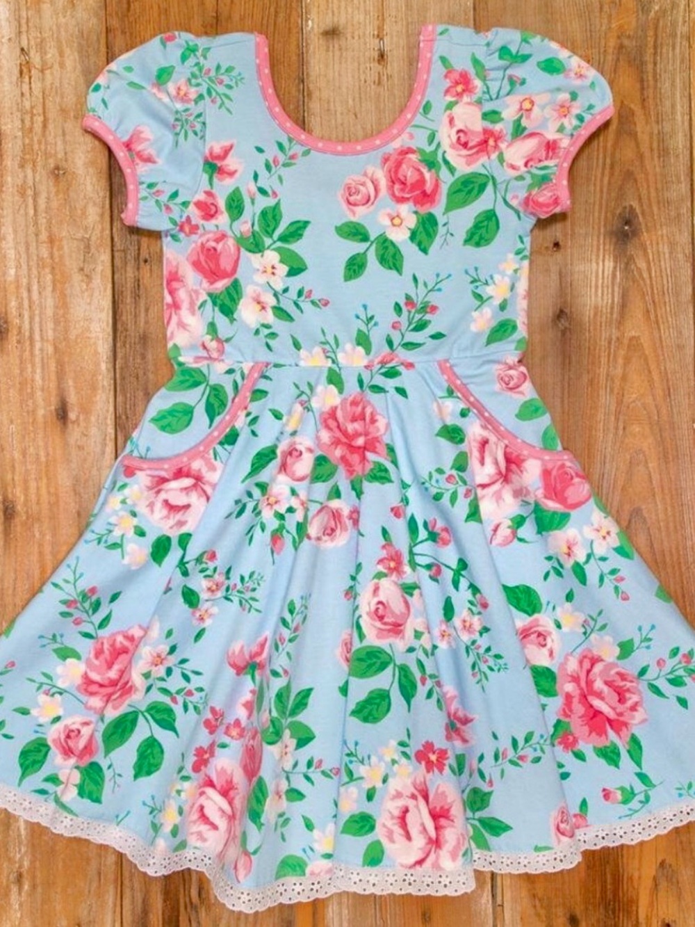 🌸5/6 Beautiful Eleanor Rose Floral Twirl Dress with Pockets!